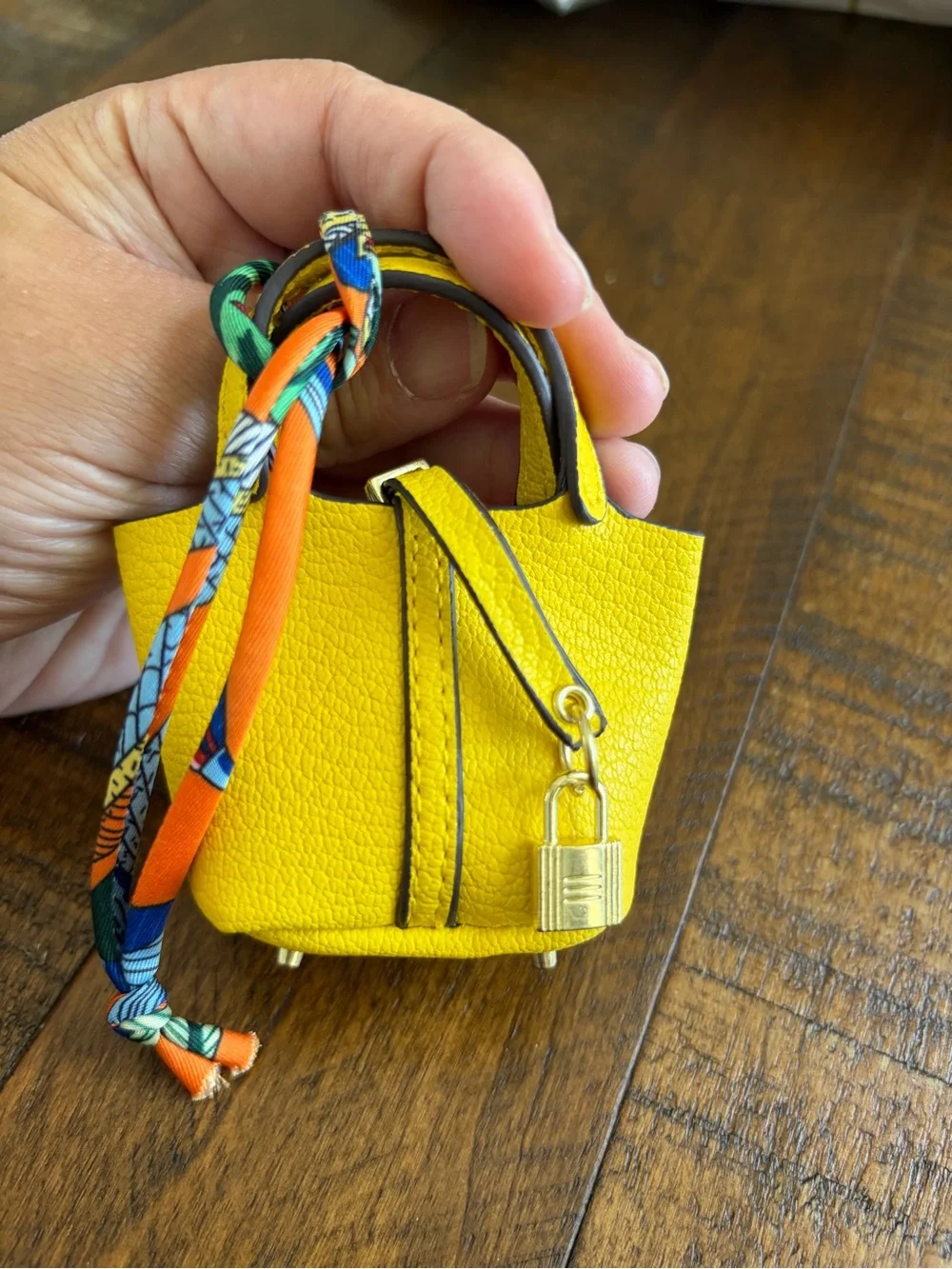 N/A leather bag